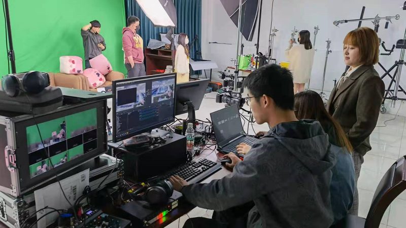 企业宣传片拍摄定制方案：揭秘制作背后的关键要素